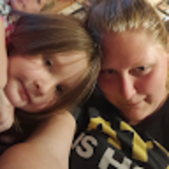 Meet your Posher, Kim - Picture 1 of 1